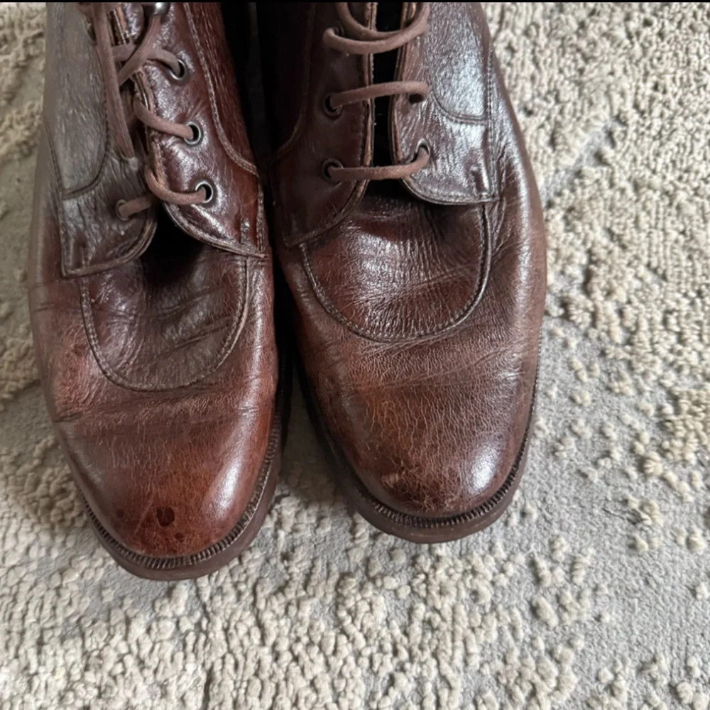 NEIMAN MARCUS brown lace up ankle boots leather made in Italy 9.5